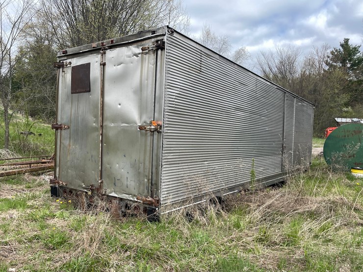#2812-•-stainless-tandem-trailer-(g)-image-1
