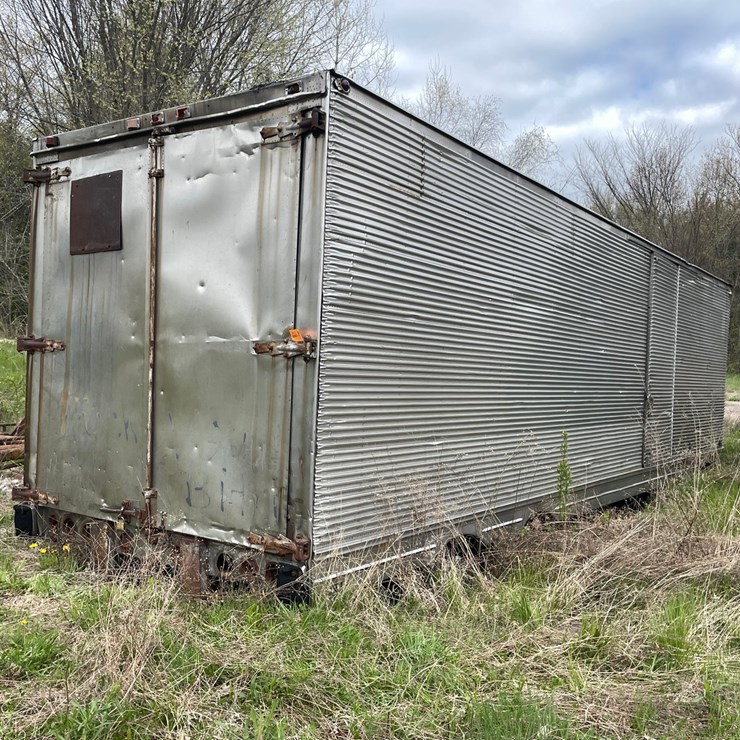 #2812 • Stainless Tandem Trailer (G)