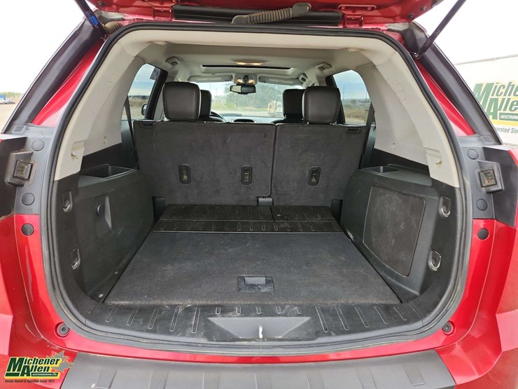 2013-gmc-terrain-slt-image-17