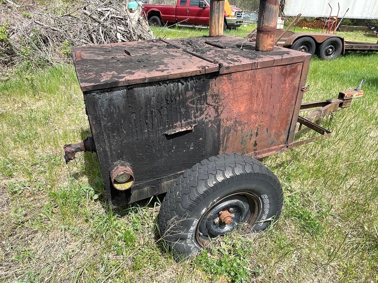 #2873-•-tar-kettle-on-trailer-(or)-image-6