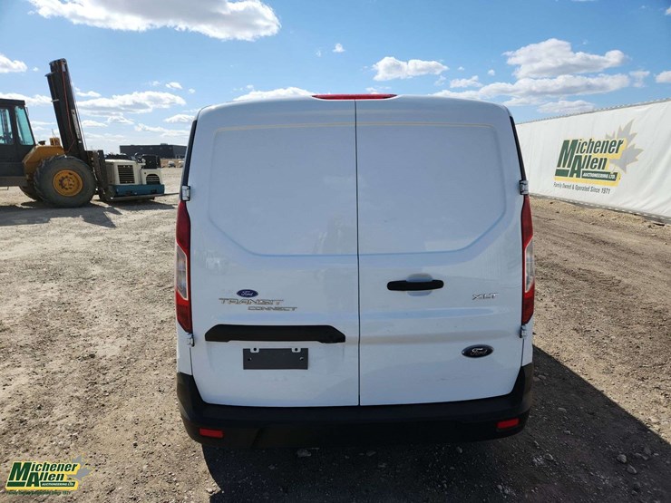 2022-ford-transit-connect-image-7