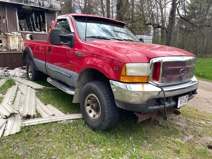 #2865-•-2000-ford-f250-pickup-truck-(has-wi-title)-(or)-image-4