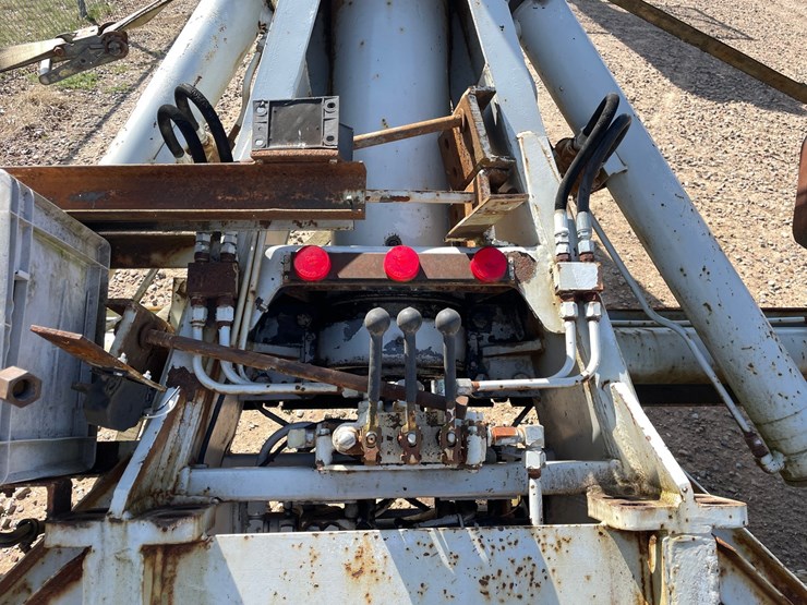 #1003-•-steel-master-crane-image-4