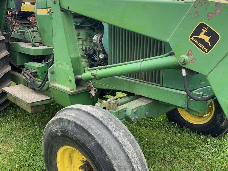 john-deere-2940-image-3