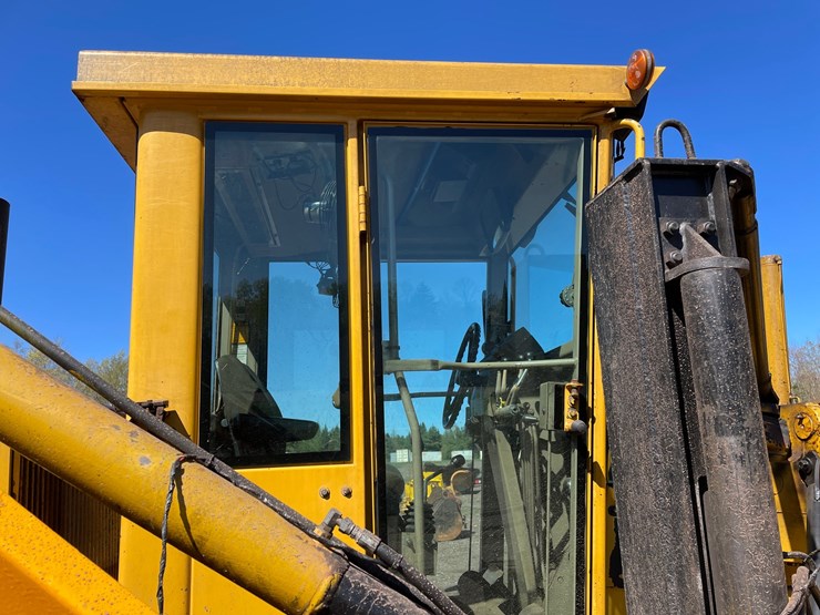 1993-deere-772bh-image-19