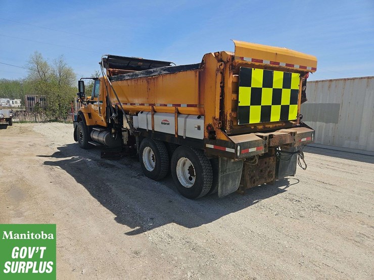 2011-international-workstar-7600-image-4