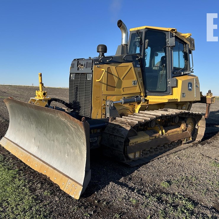 2017 DEERE 700K XLT