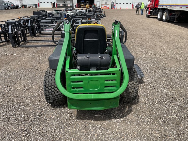 2016-john-deere-z915b-image-6