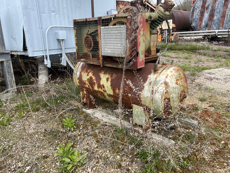 #2822-•-ingersoll-rand-air-compressor-(g)-image-3