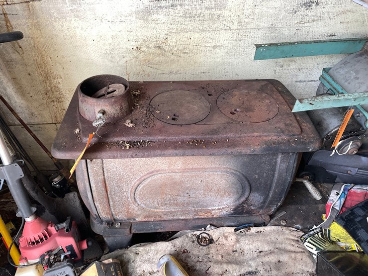 #2836-•-vogelzang-wood-stove-(or)-image-4