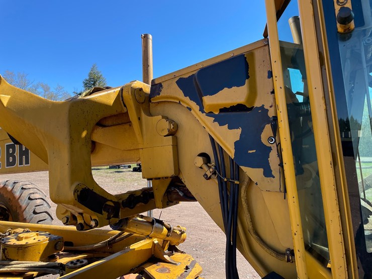1993-deere-772bh-image-35