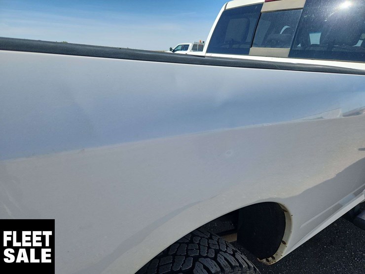 2015-dodge-2500-image-47