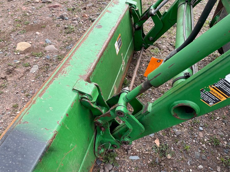 2005-john-deere-4120-image-10