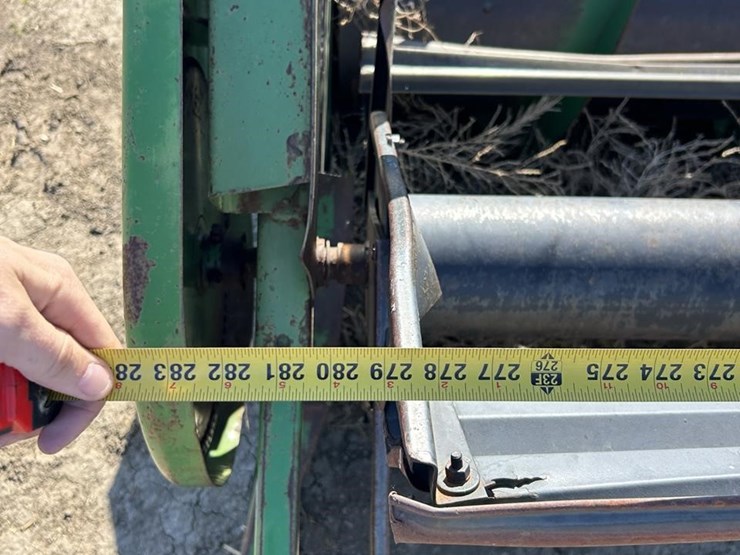 john-deere-224-image-17