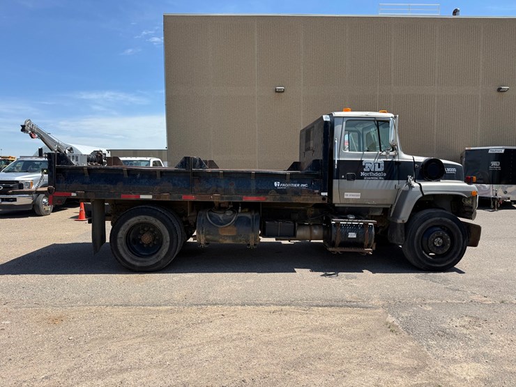 1993-ford-l8000-image-6