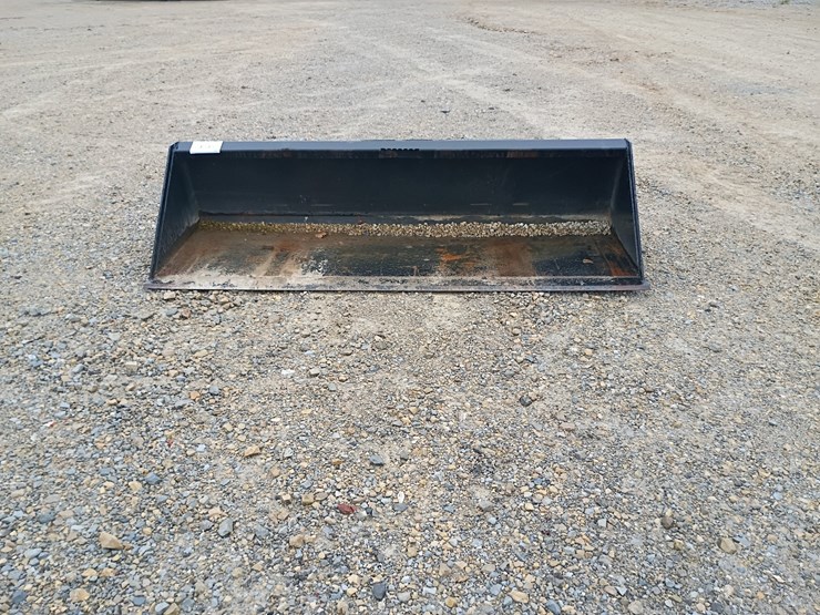 #24743-•-84"-smooth-bucket-skid-steer-attachment-image-1