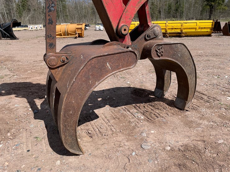 1982-caterpillar-215-image-47