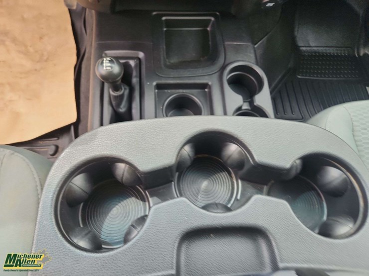 2017-dodge-2500-image-22