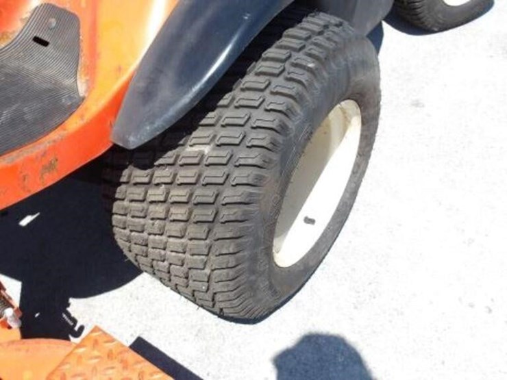 2006-kubota-f3680-image-43