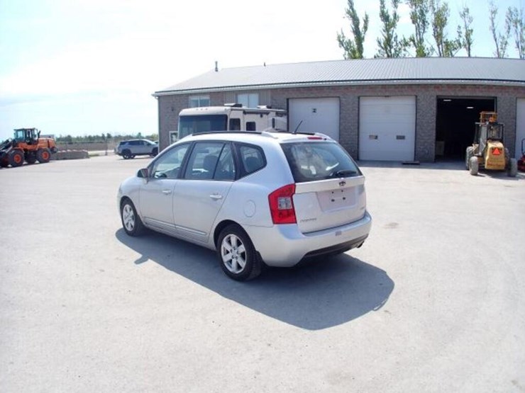 2007-kia-rondo-ex-sport-utility-vehicle-knafg52667-image-7