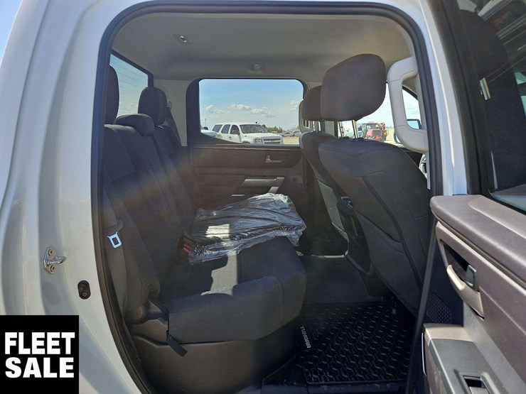 2023-toyota-tundra-image-18