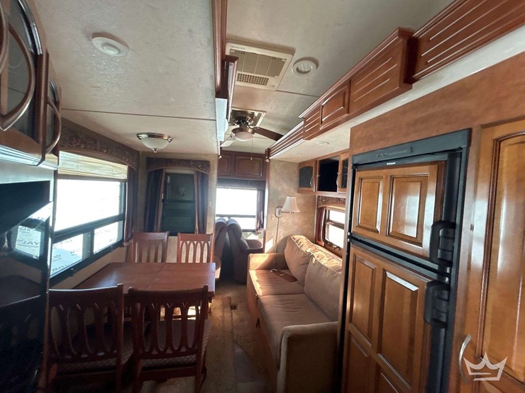 2013-forest-rive-brookstone-310ls-5th-wheel-t/a-travel-trailer-image-15