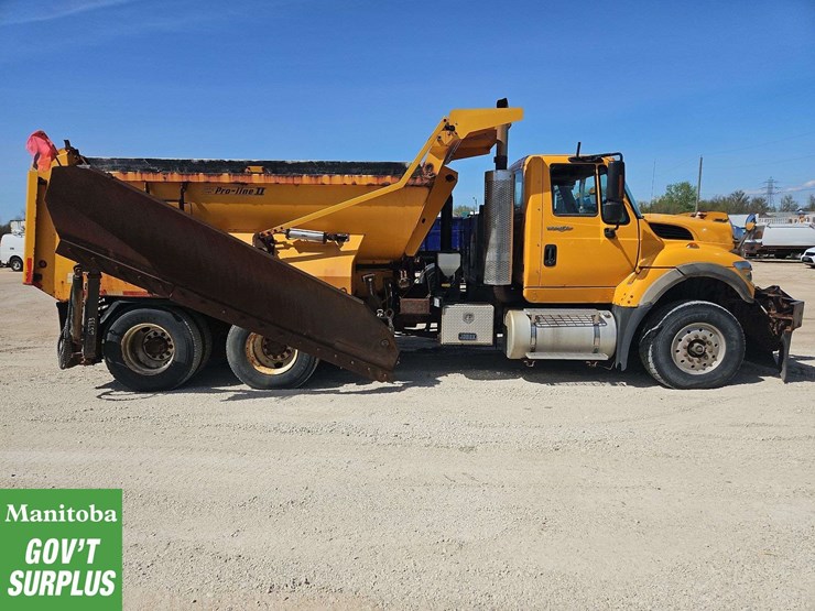2008-international-workstar-7600-image-9
