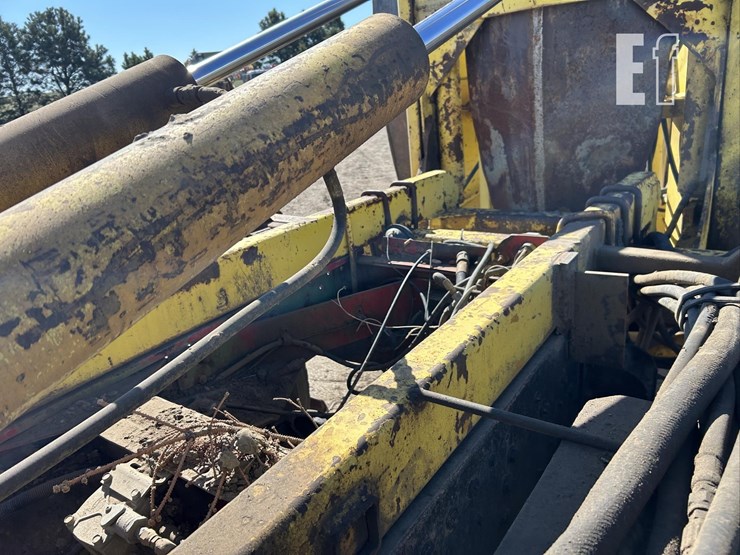 1973-mack-rl786lst-4401-image-11