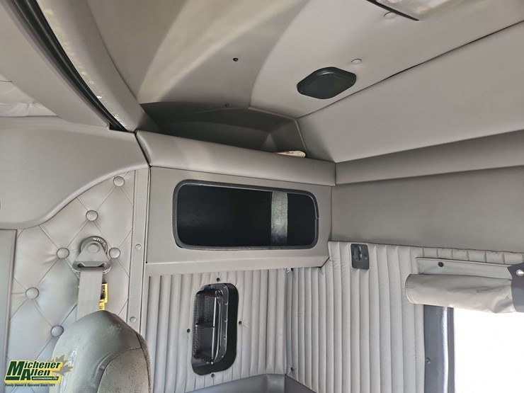 2007-kenworth-t800-image-25