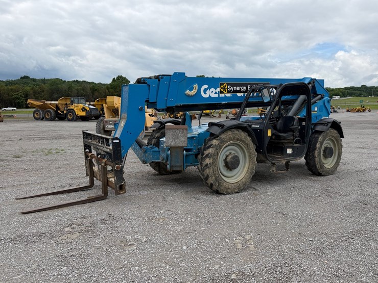 2019-genie-gth1056-image-1