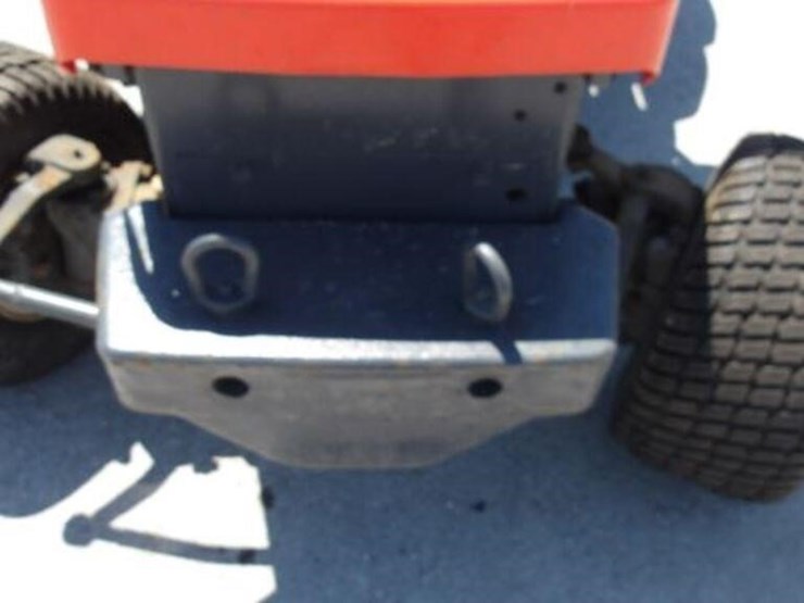 2006-kubota-f3680-image-32