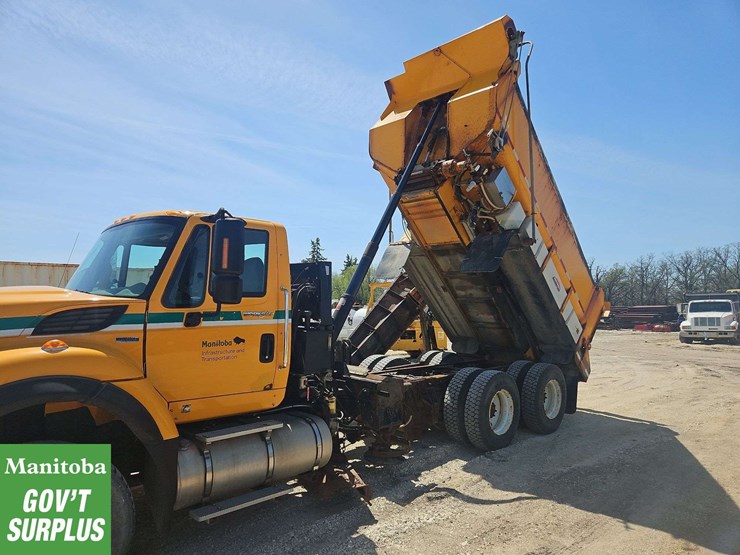 2011-international-workstar-7600-image-15