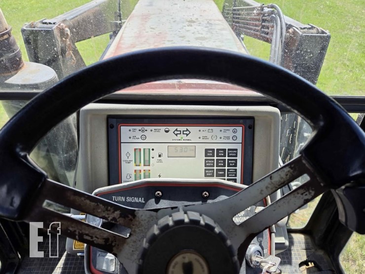 1985-case-ih-3294-image-7
