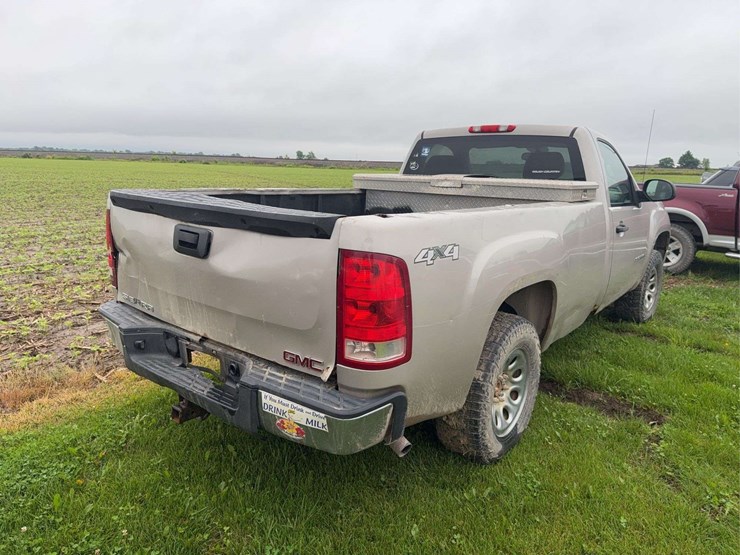 2008-gmc-sierra-1500-image-3