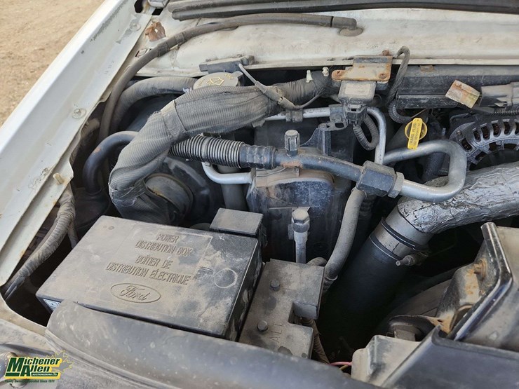 2005-ford-e450-image-22