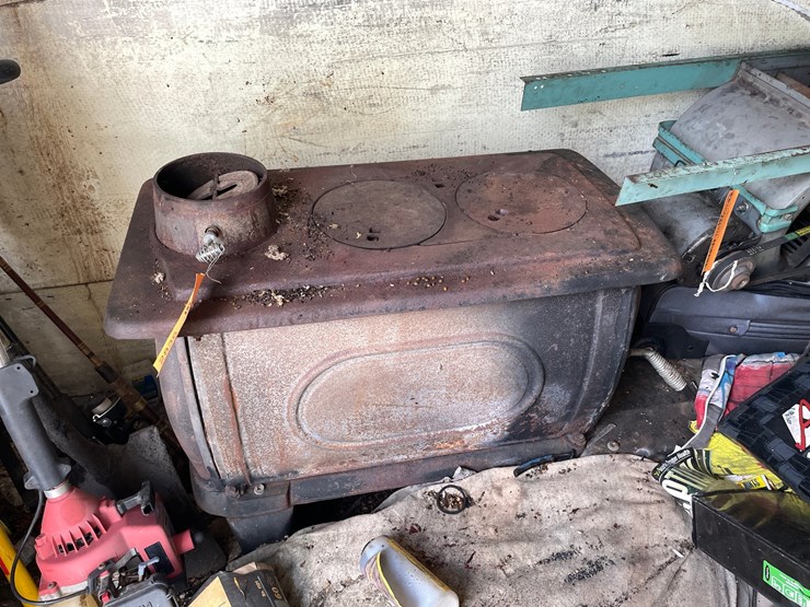 #2836-•-vogelzang-wood-stove-(or)-image-1