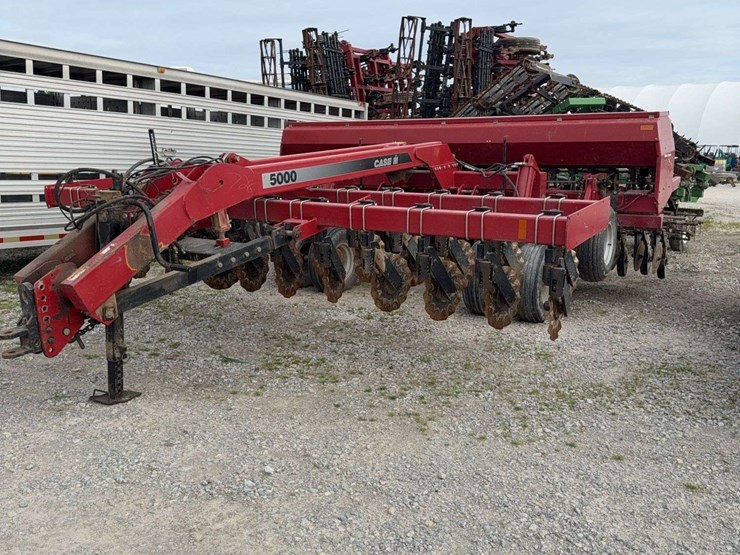 case-ih-5400-image-1