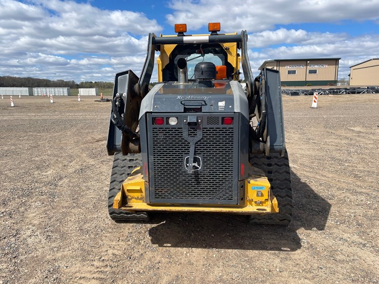 2018-deere-331g-image-4