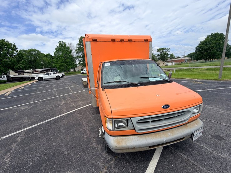 #24061-•-1998-ford-econoline-box-truck-image-19