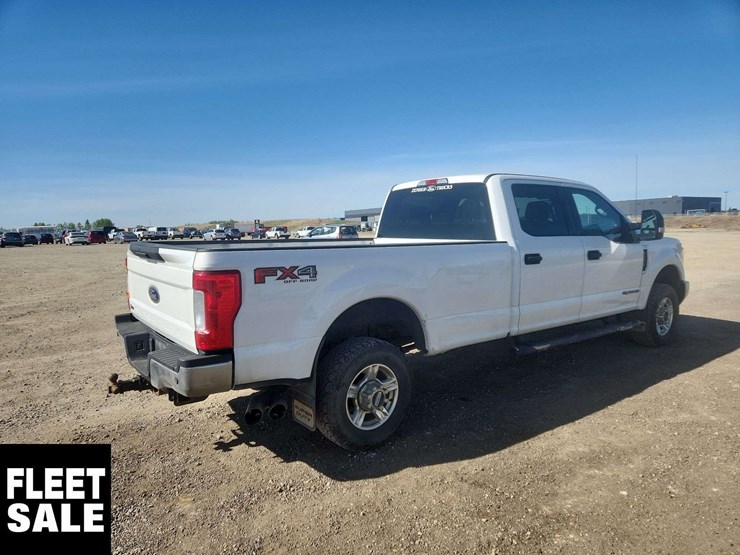 2017-ford-f350-image-4