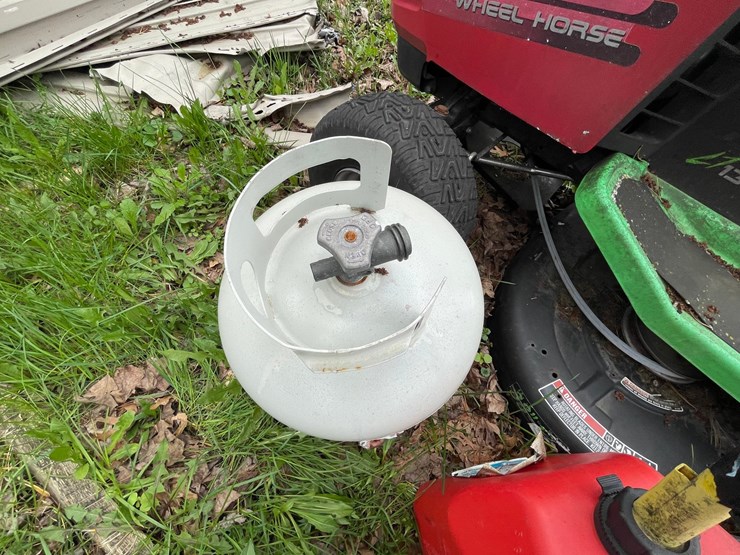 #2863-•-riding-lawn-mower-(or)-image-17