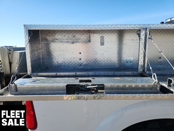 2015-ford-f350-image-19