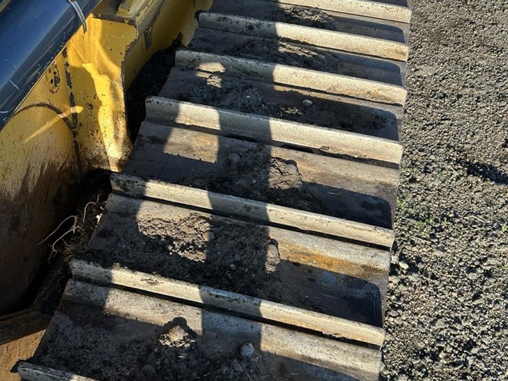 2017-deere-700k-xlt-image-40