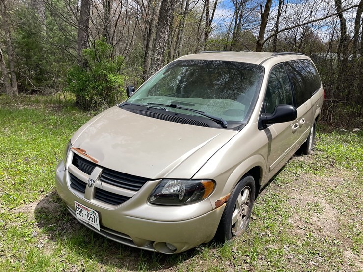 2007-dodge-caravan-image-8