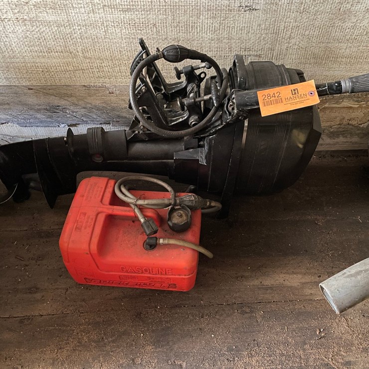 #2842 • Mercury Outboard Motor (OR)