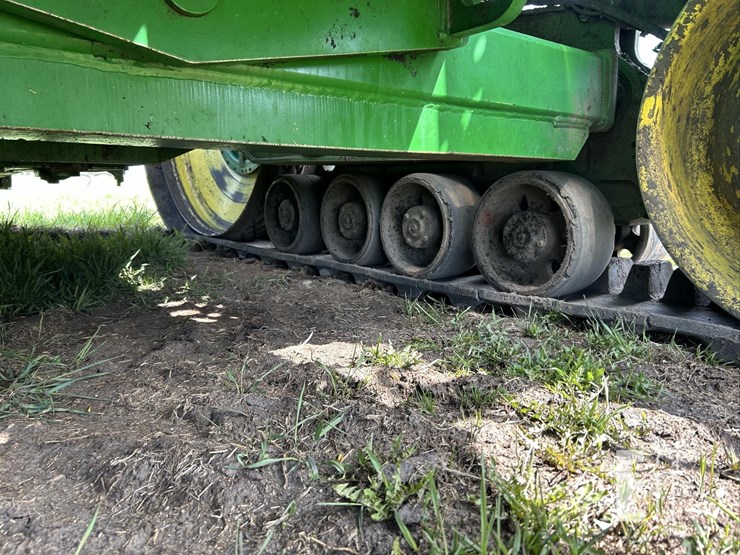 2000-john-deere-9400t-image-25