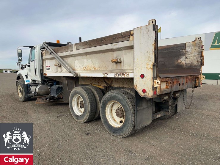 2016-international-workstar-7400-image-3