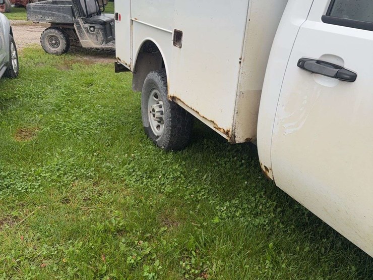 2008-gmc-2500-image-4