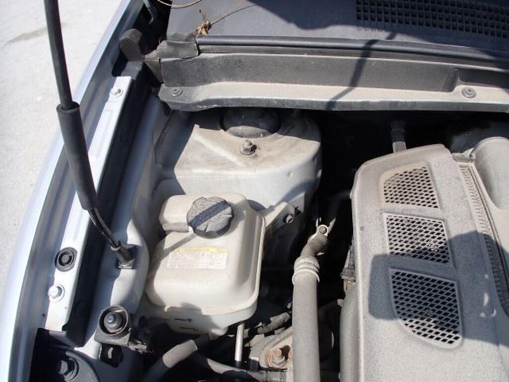 2007-kia-rondo-ex-sport-utility-vehicle-knafg52667-image-50