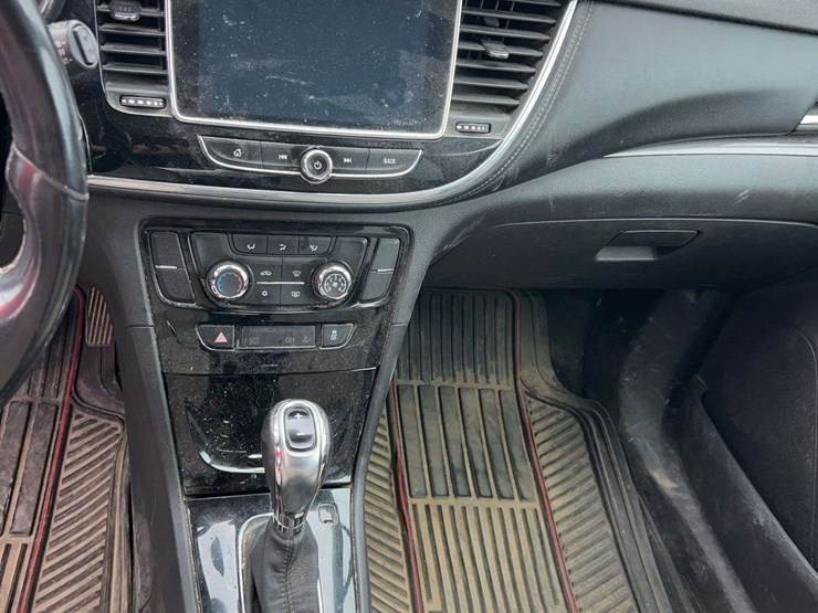 2019-buick-encore-image-9
